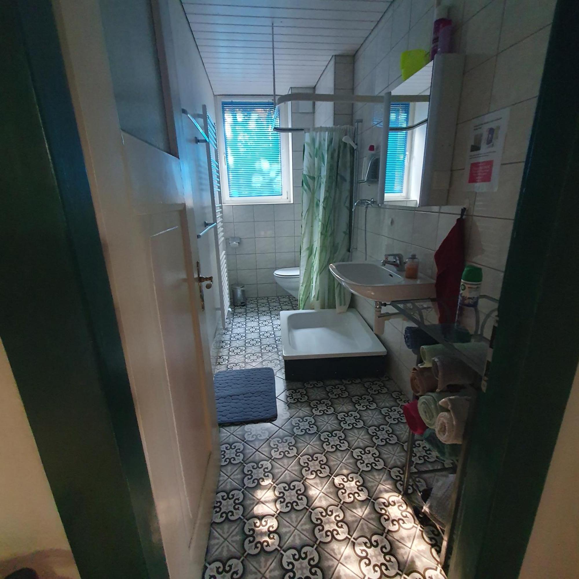 Zentral Gelegene Wohnung Mit Grossem Garten Interlaken Bagian luar foto